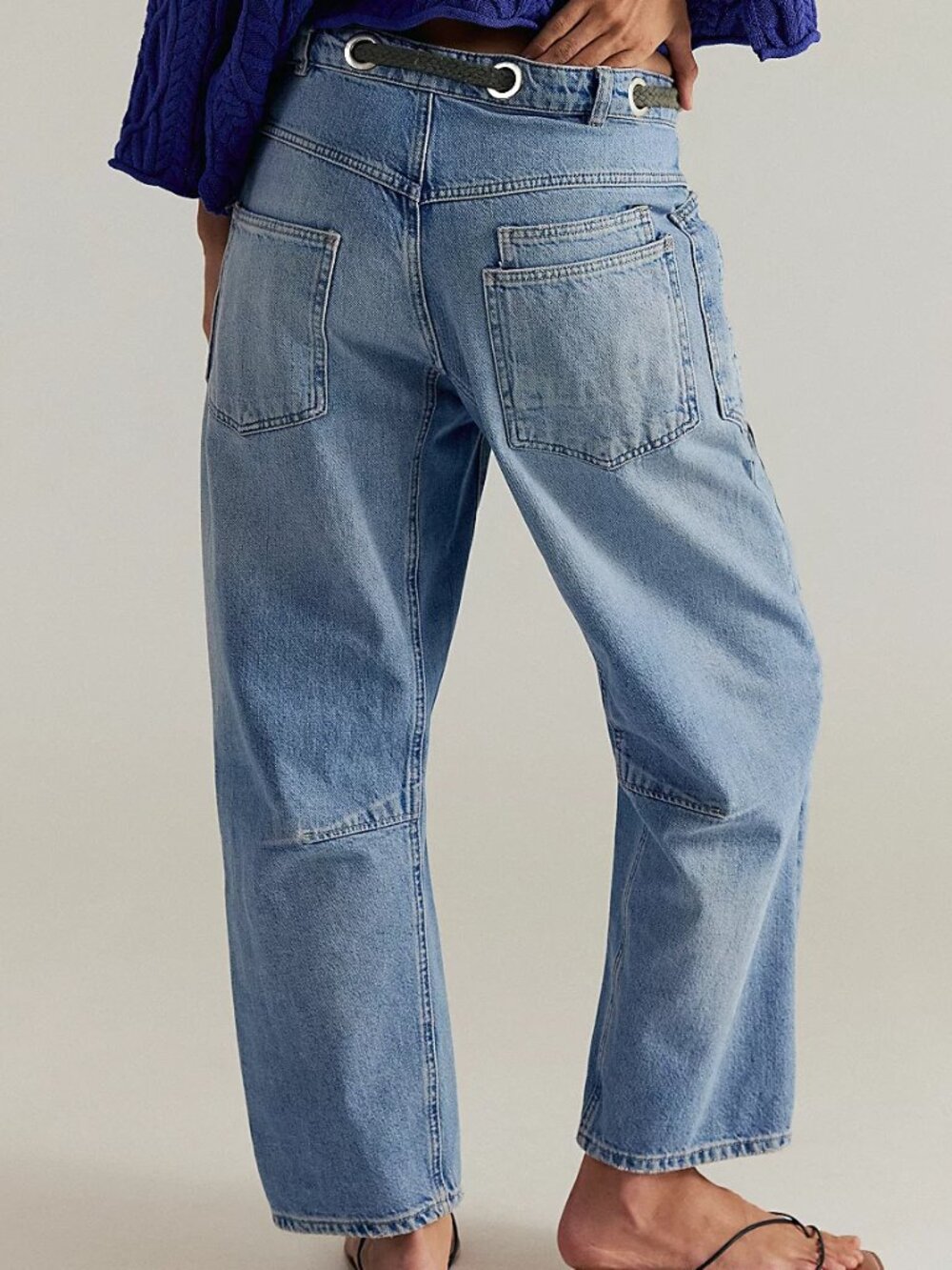 Free People We The Free Moxie Pull-On Barrel Jeans Truest Blue NWOT Size 27 - Picture 3 of 7
